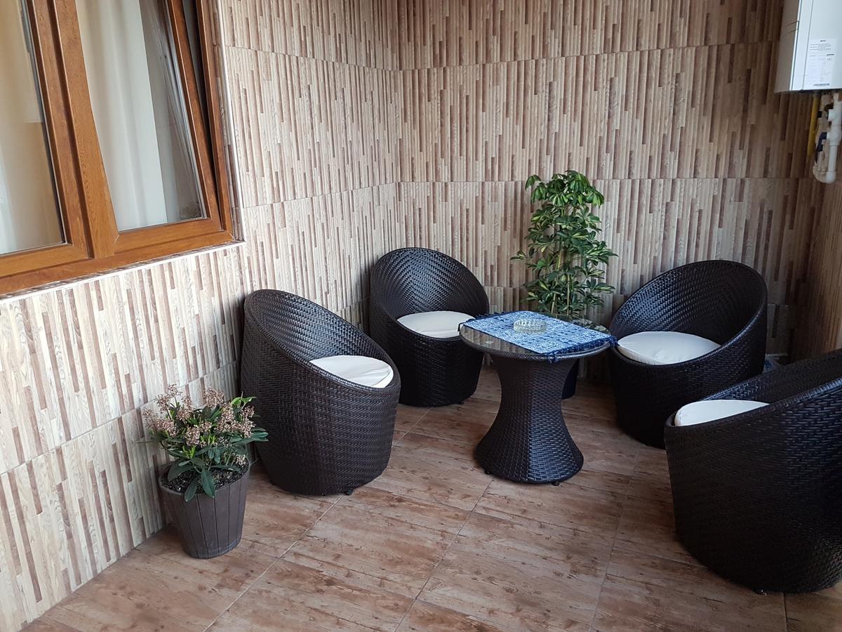 The Starry Night Apartment Batumi Zewnętrze zdjęcie