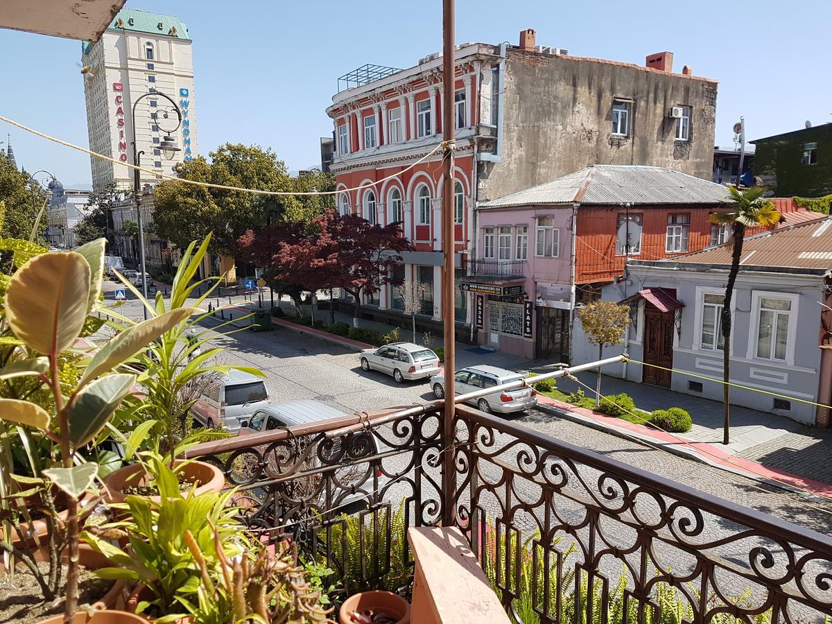 The Starry Night Apartment Batumi Zewnętrze zdjęcie